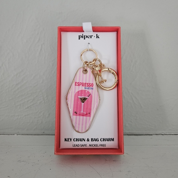 NWT Piper K Novelty Retro Room Key Bag Charm/Keychain - Picture 1 of 2
